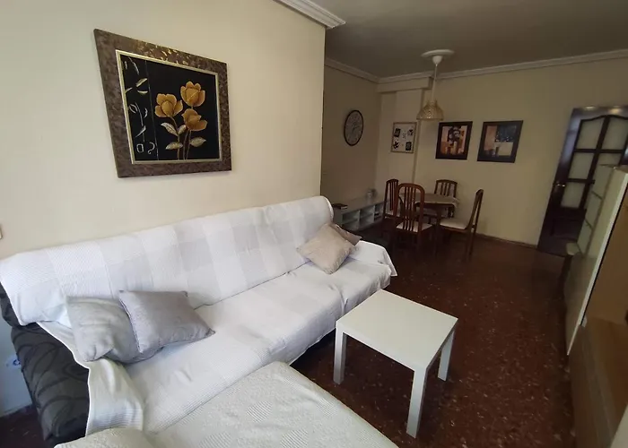 Amplio Piso Junto A Playa Victoria