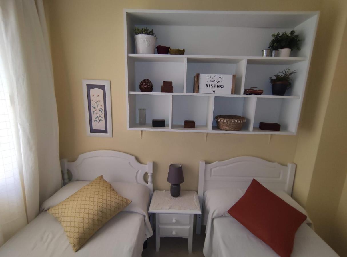 Appartement Amplio Piso Junto A Playa Victoria Cadix
