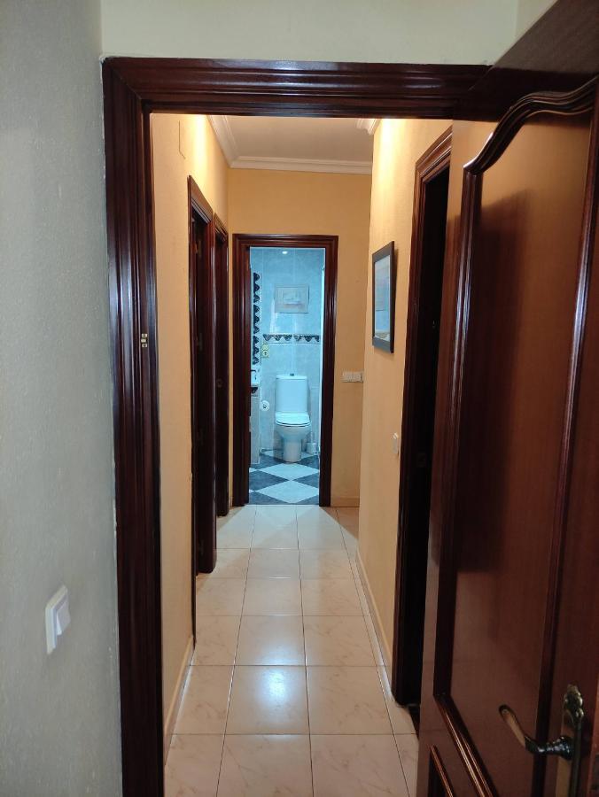 Amplio Piso Junto A Playa Victoria Appartement *