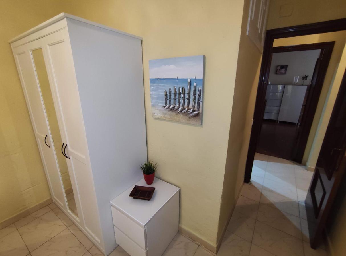 Amplio Piso Junto A Playa Victoria Appartement Cadix